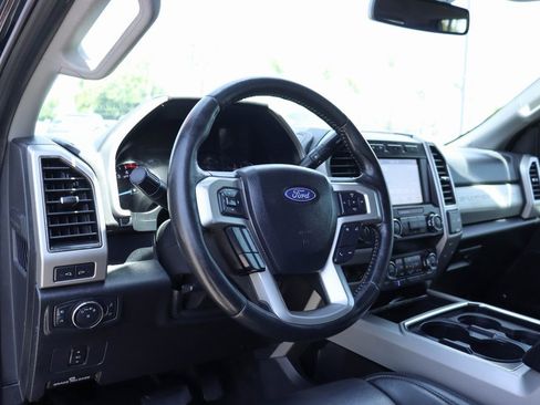 Used 2019 Ford F450 Lariat image 19