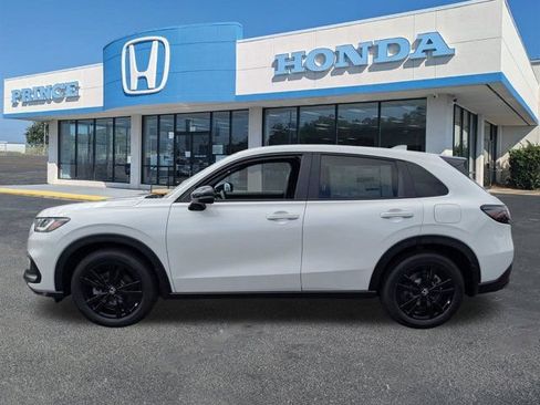 New 2026 Honda HR-V Sport image 7