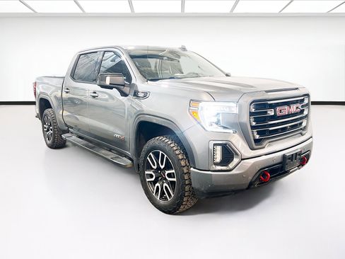 Used 2020 GMC Sierra 1500 AT4 w/ AT4 Premium Package image 3