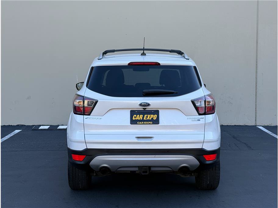 Used 2017 Ford Escape Titanium w/ Equipment Group 301A AWD/4WD image 5