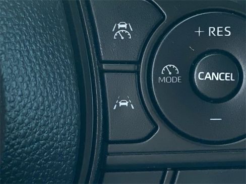 Used 2024 Toyota Corolla LE image 18