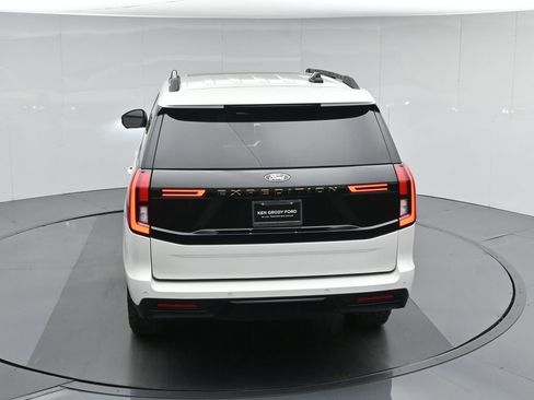 Certified 2025 Ford Expedition Tremor AWD/4WD image 48