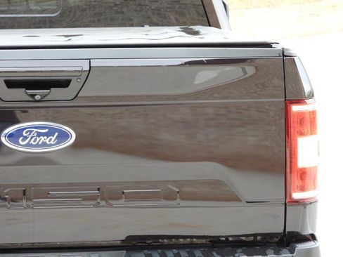 Used 2019 Ford F150 Lariat image 21