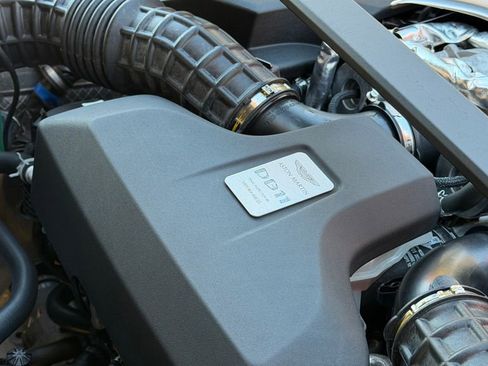 Used 2019 Aston Martin DB11 Volante image 18