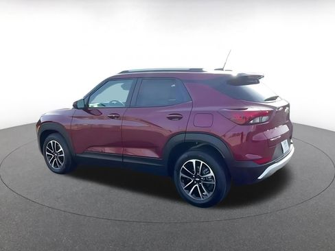 Used 2025 Chevrolet TrailBlazer LT image 10