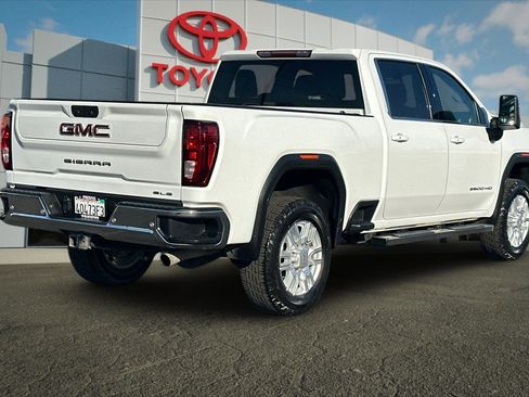 Used 2021 GMC Sierra 2500 SLE w/ SLE Convenience Package RWD image 3