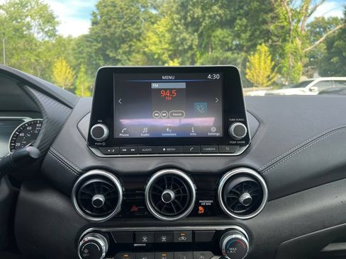 Used 2023 Nissan Sentra SV FWD image 21