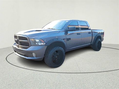 Used 2019 RAM 1500 Express w/ Wheel & Sound Group image 3