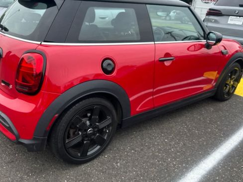 Used 2023 MINI Cooper S FWD image 9