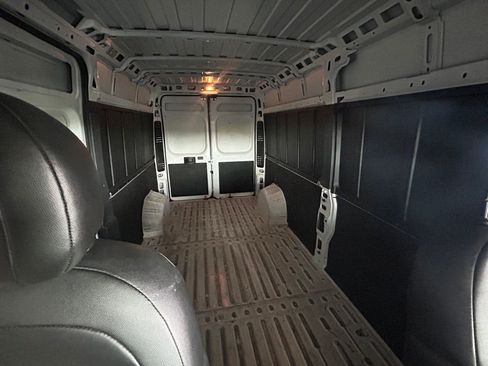 Used 2023 RAM ProMaster 2500 FWD image 15