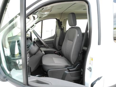 Used 2025 Ford Transit 350 XLT RWD image 13
