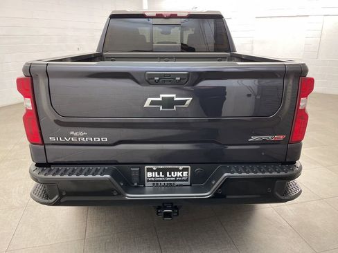 Used 2024 Chevrolet Silverado 1500 ZR2 w/ Technology Package AWD/4WD image 6