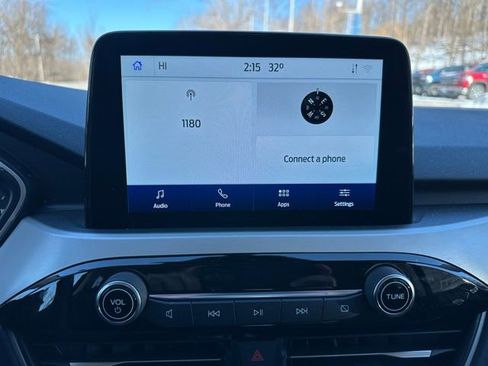 Used 2022 Ford Escape SE w/ Cold Weather Package image 32