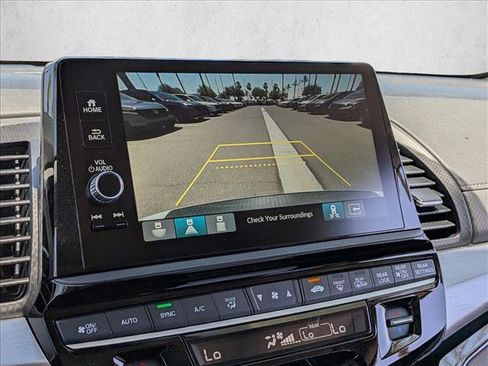 New 2026 Honda Odyssey Touring image 13