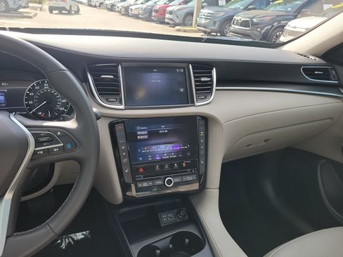 Used 2025 INFINITI QX50 Luxe AWD/4WD image 19