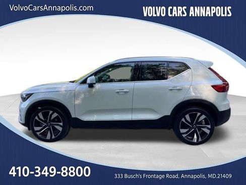 Certified 2023 Volvo XC40 B5 Plus w/ Protection Package Premier image 5