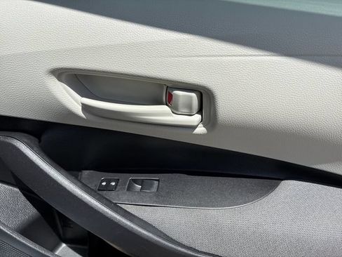 Certified 2025 Toyota Corolla LE FWD image 16