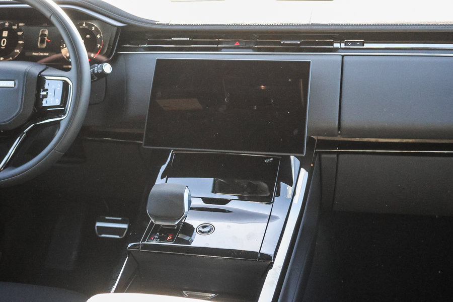 New 2027 Land Rover Range Rover Sport Dynamic SE AWD/4WD image 23