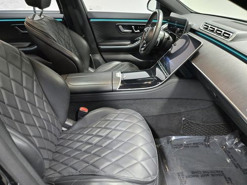 Used 2022 Mercedes-Benz S 580 4MATIC Sedan image 46