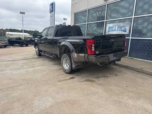 Used 2022 Ford F350 King Ranch image 5