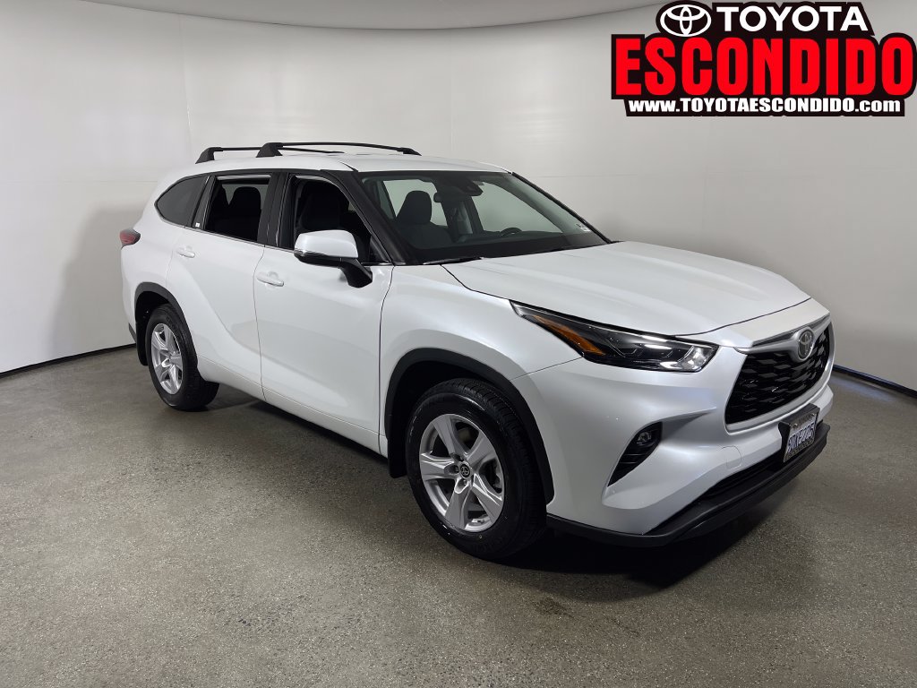 Certified 2022 Toyota Highlander LE FWD 360° Tour