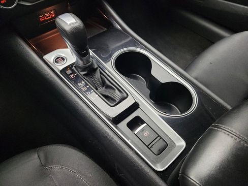 Used 2021 Nissan Altima 2.5 SV AWD/4WD image 26