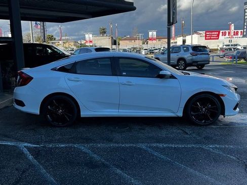 Used 2020 Honda Civic Sport image 3