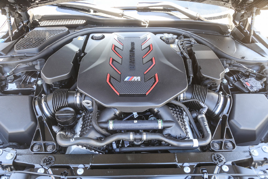 Used 2026 BMW M5 AWD/4WD image 23