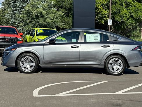 New 2026 Nissan Sentra S w/ Floor Mat Package FWD image 7