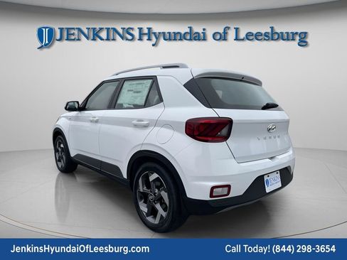 New 2026 Hyundai Venue SEL image 7