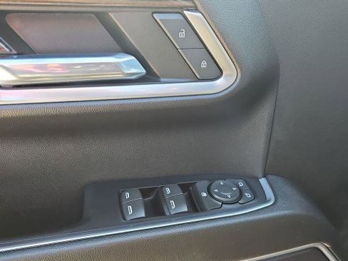 Used 2022 Chevrolet Silverado 1500 LT image 22