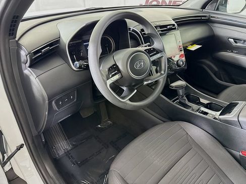 Certified 2022 Hyundai Santa Cruz SE w/ Cargo Package FWD image 17