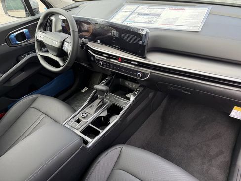 New 2026 Kia Sorento S AWD/4WD image 10