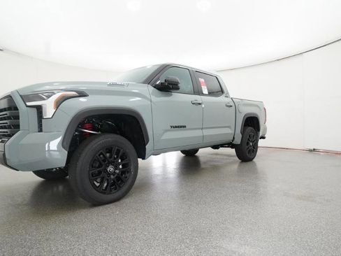 New 2026 Toyota Tundra Limited AWD/4WD image 42