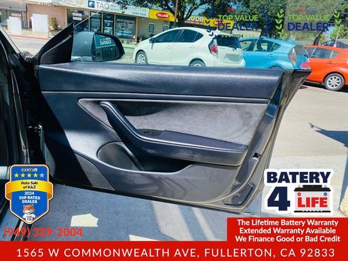 Used 2018 Tesla Model 3 Long Range AWD/4WD image 27
