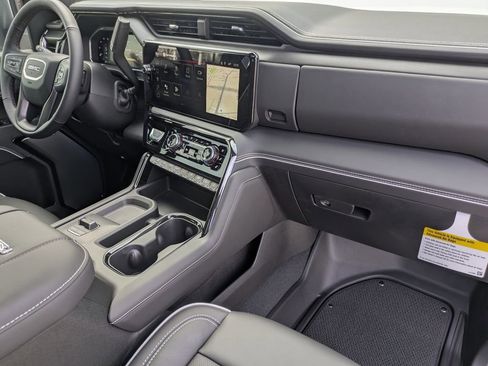 New 2026 GMC Sierra 2500 AT4X AWD/4WD image 34