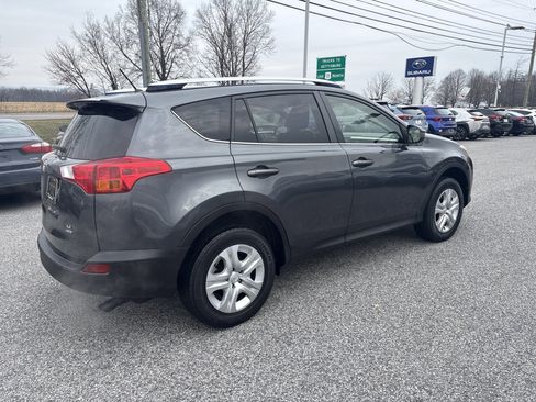 Used 2014 Toyota RAV4 LE image 9