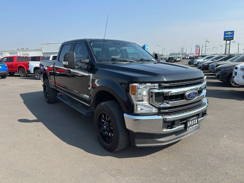 Used 2020 Ford F350 XL w/ STX Appearance Package AWD/4WD image 4