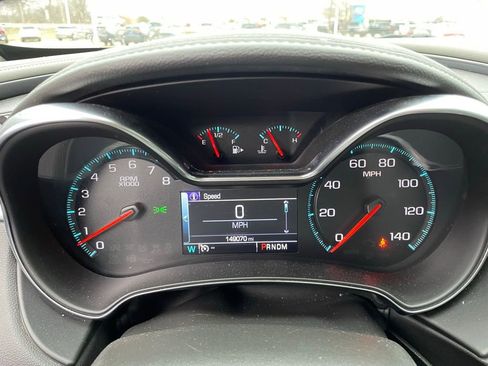 Used 2017 Chevrolet Impala LT image 23