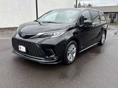 Used 2021 Toyota Sienna XSE