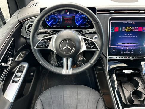 Certified 2023 Mercedes-Benz EQE 350+ SUV image 16
