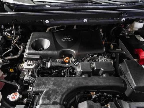 Certified 2023 Toyota RAV4 XLE image 31