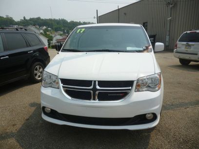 Used 2017 Dodge Grand Caravan SXT