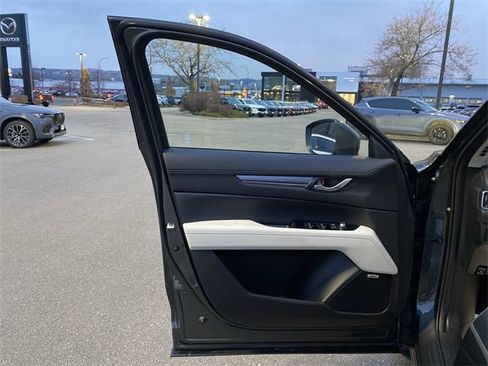Used 2025 MAZDA CX-5 AWD 2.5 S w/ Premium Plus Pkg image 11
