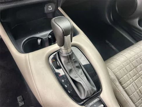 Certified 2025 Honda HR-V LX image 16