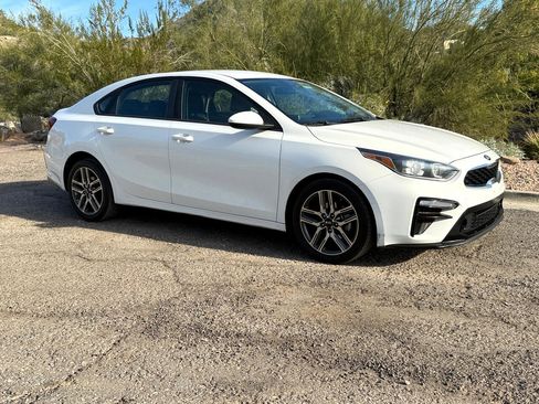 Used 2019 Kia Forte S image 12
