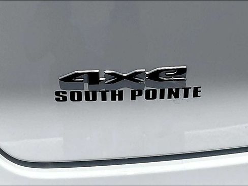 New 2025 Jeep Wagoneer S Launch Edition AWD/4WD image 15