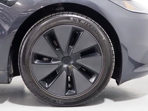 Used 2025 Tesla Model 3 Long Range image 48