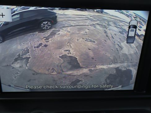 Used 2023 Ford Maverick XL image 13