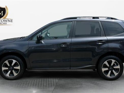 Used 2018 Subaru Forester 2.5i Premium AWD/4WD image 2
